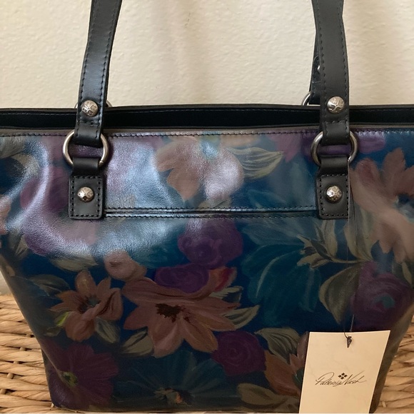 Patricia Nash Alessano Peruvian Painting Tote Sholder Zip Top Bag | NWT - Picture 6 of 16